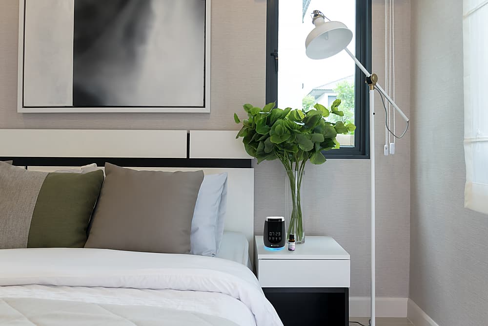 Left. PureGuardian - Concentrated Lavender Aroma Oill (0.51 Oz.) - Multi.