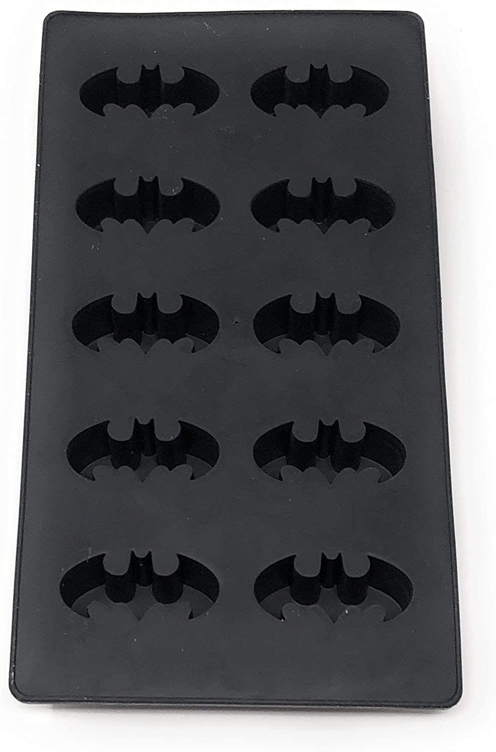 Front. DC Universe - DC Comics Batman Logo Silicone Ice Cube Tray | Makes 10 Molded Cubes - Black.