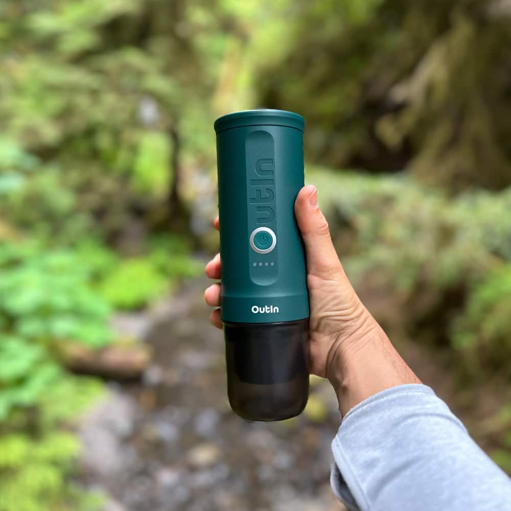 The text on the image reads "Outlin."