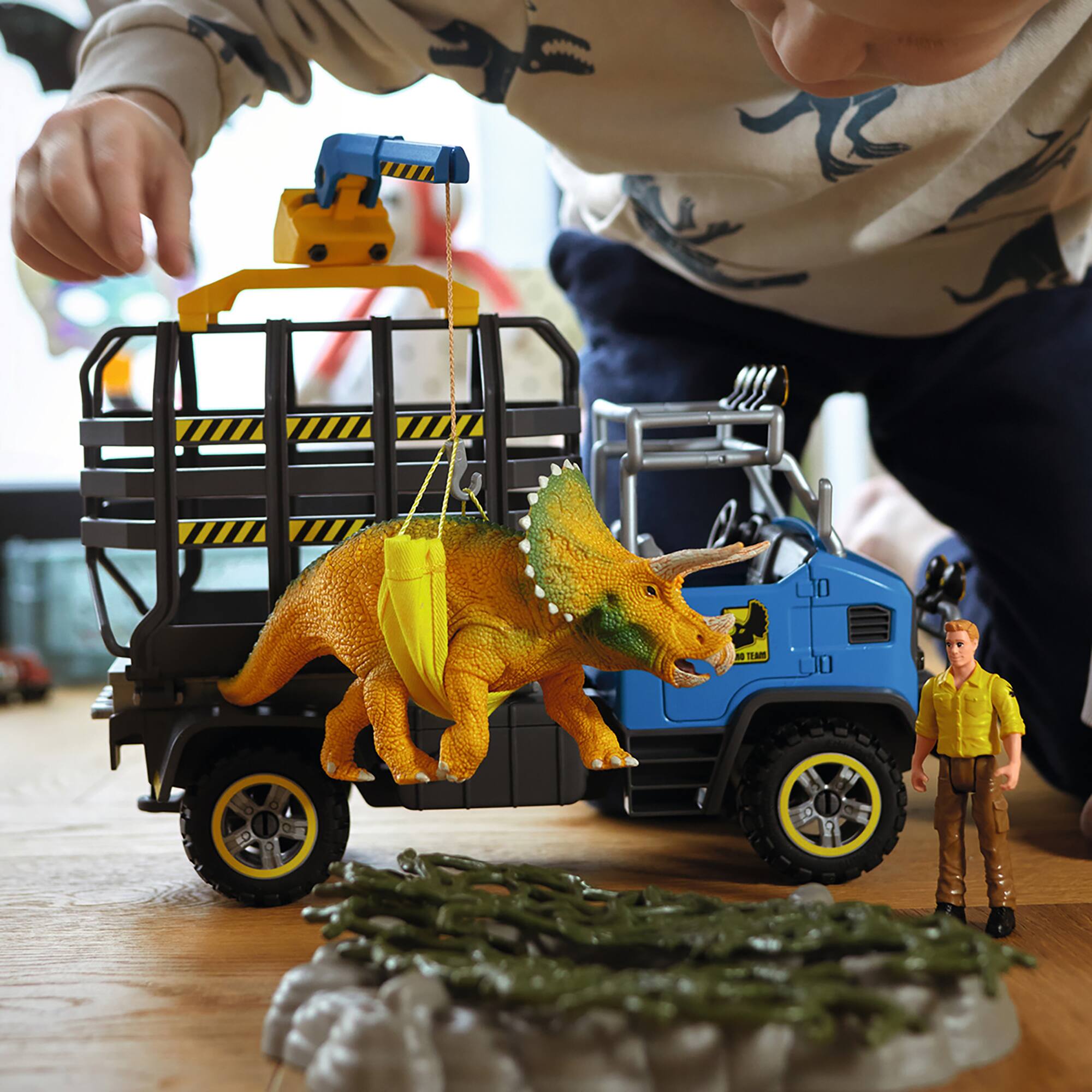 Alt View 1. Schleich - Dinosaurs: Dino Transport Mission.