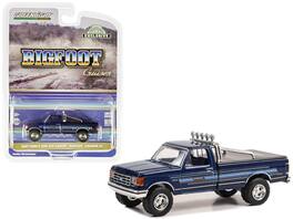Greenlight - 1987 Ford F-250 XLT Lariat Pickup Stripes Interior Bigfoot Cruiser #1 Hobby Exclusive Series 1/64 - Blue