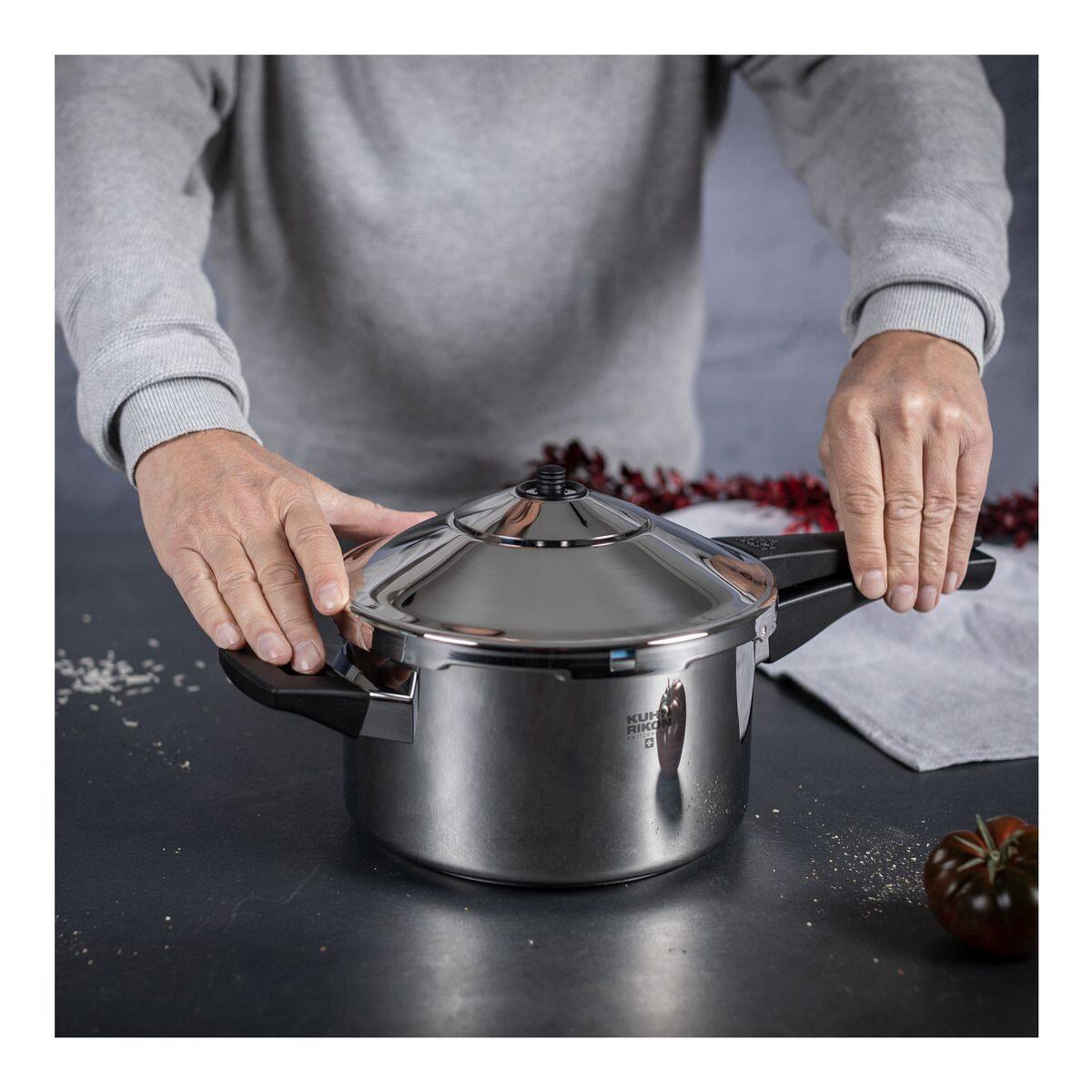 Kuhn Rikon Duromatic Stainless Steel Saucepan Pressure Cooker, 3.7 Qt ...