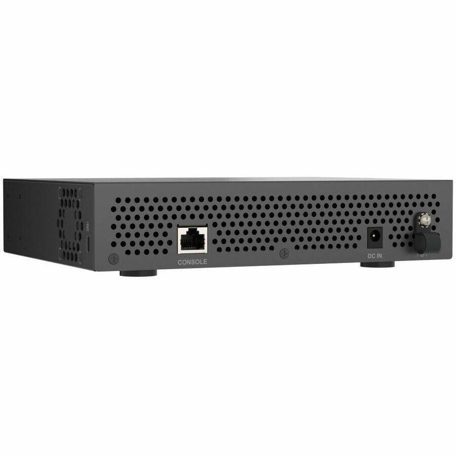 CONSOLE  
DC IN