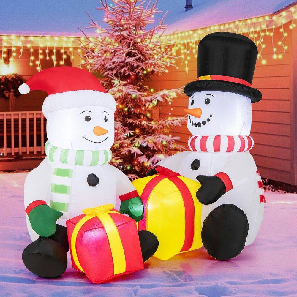 Alt View 4. Resenkos - Resenkos 5-Ft Blow-Up Snowman Christmas Inflatable with Gift Boxes - Multi-Color - White.