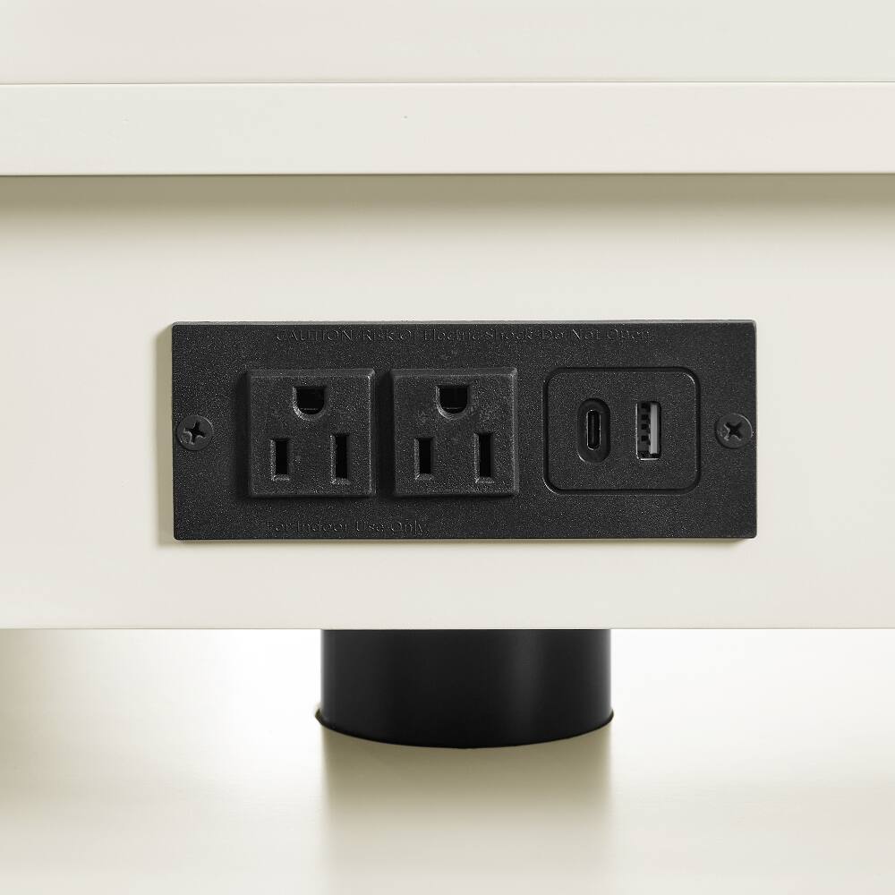 CAUTION: THIS PLUG SHALL NOT BE COVERED
