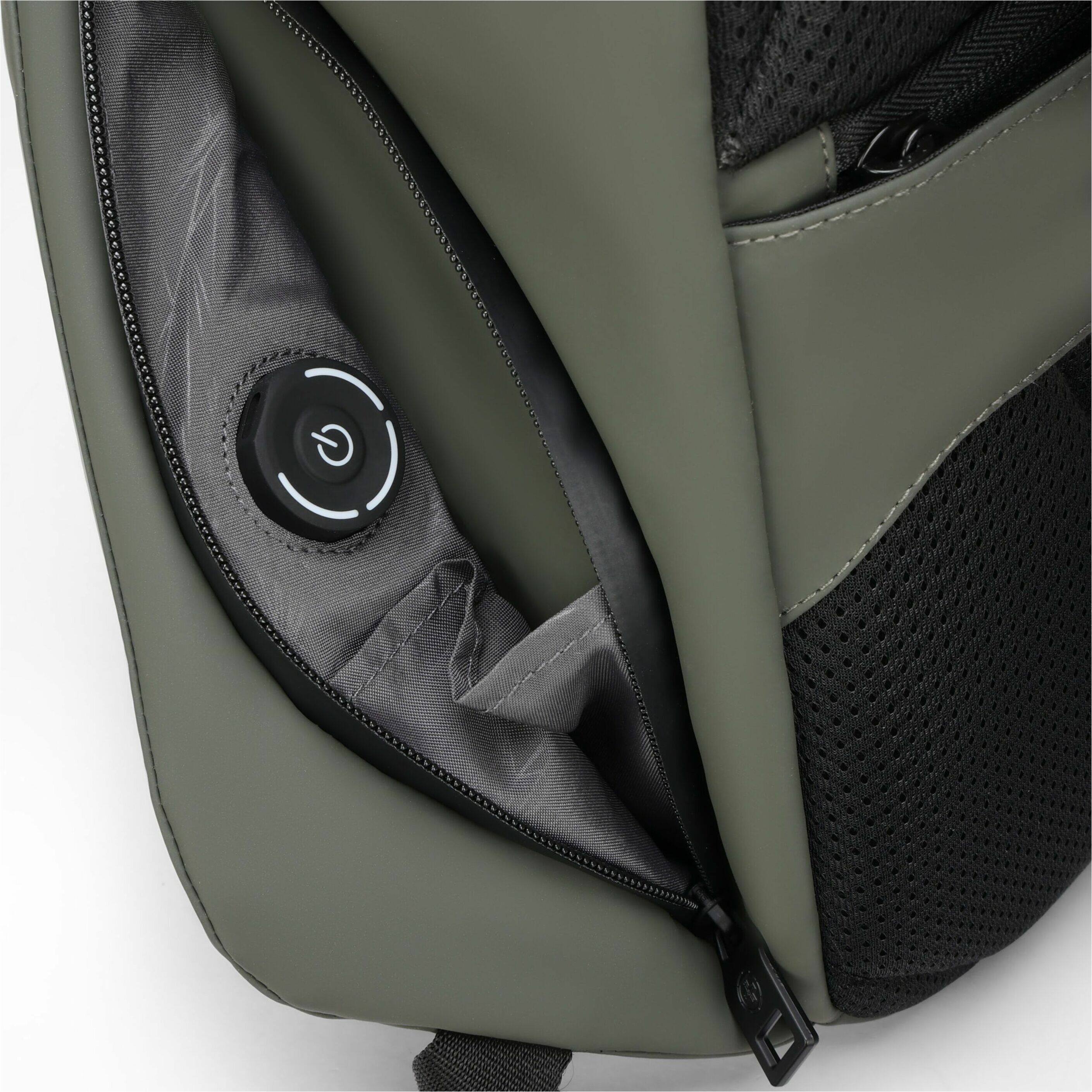 Alt View 23. Swissdigital Design - LAMONE L LED TSA-Friendly Water-Resistant Backpack With USB Charging Port  RFID Protection and Fits Up to 16″ Laptop - Dark Green.
