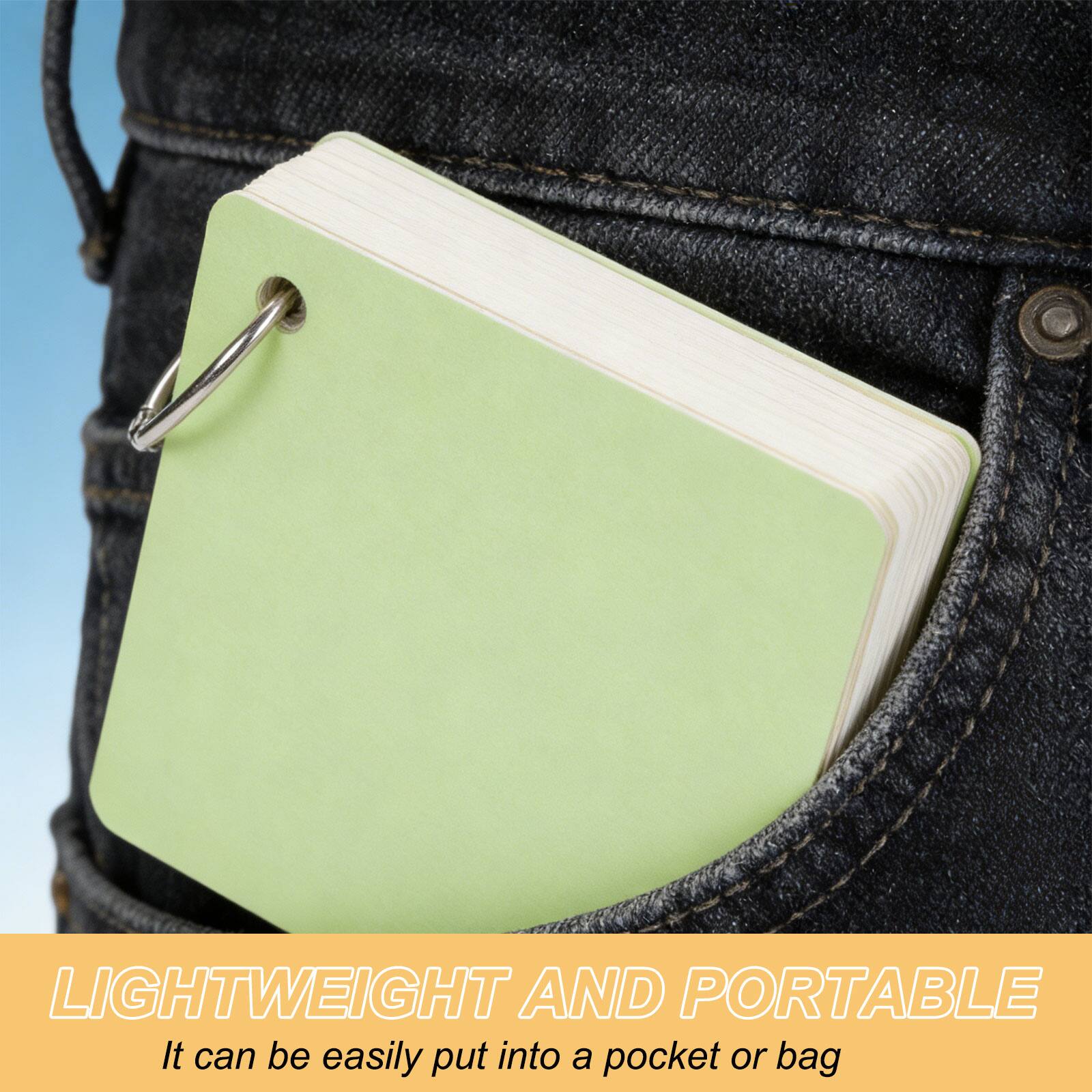 LIGHTWEIGHT AND PORTABLE  
It can be easily put into a pocket or bag