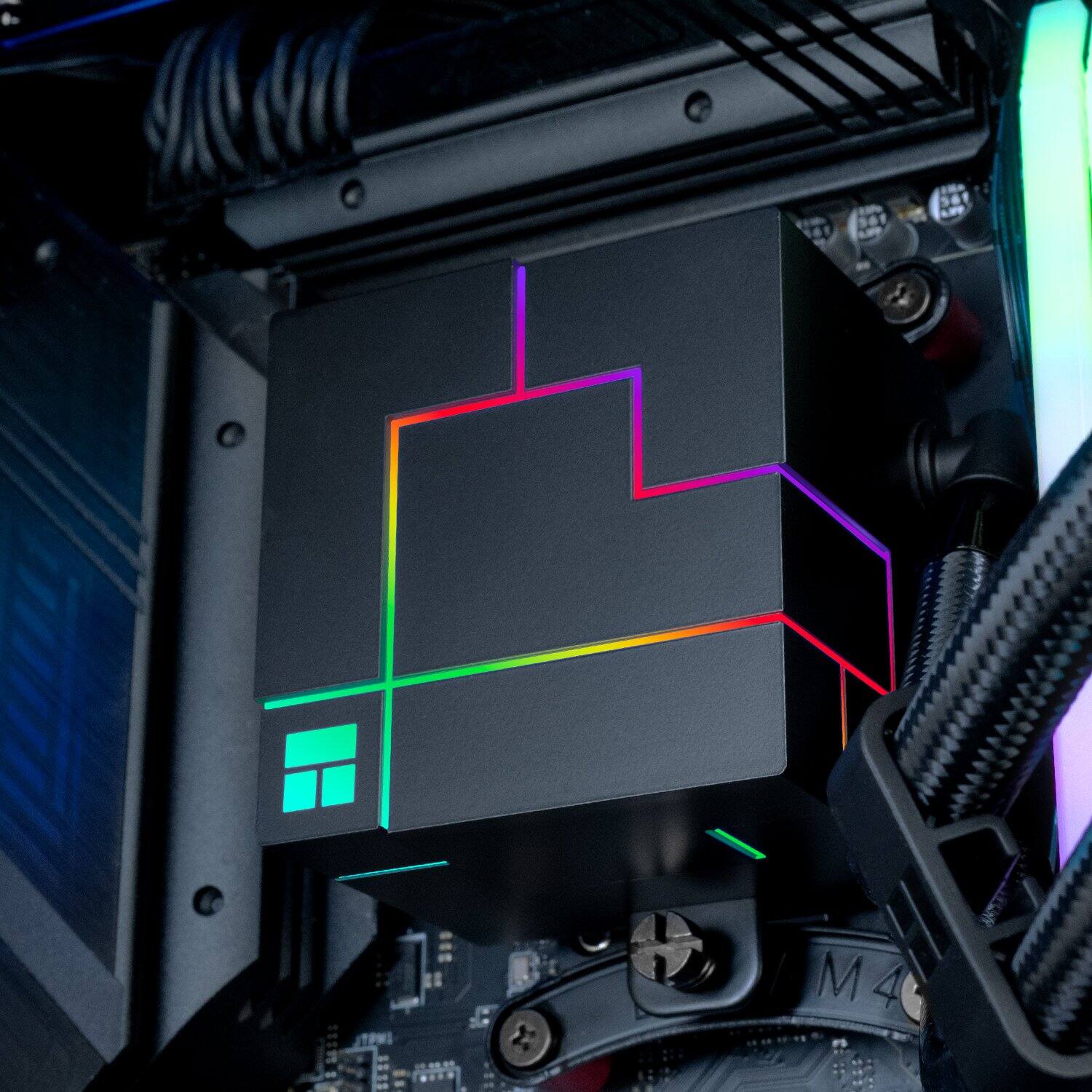 Alt View 4. Thermalright - Core Matrix 360 Black CPU Liquid Cooler with 120mm PWM Fan, Cold Row Specification - Black.