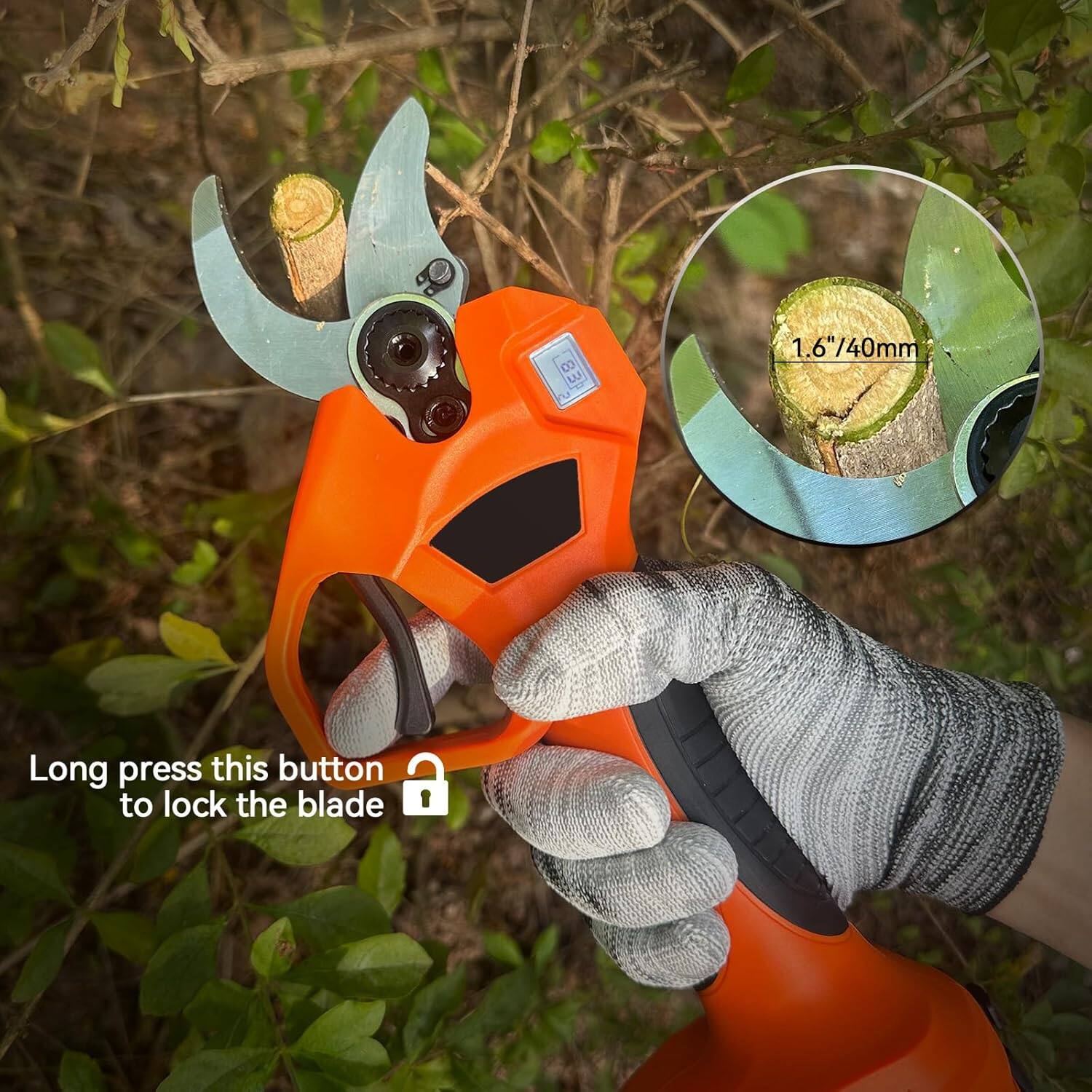 Long press this button to lock the blade

1.6"/40mm