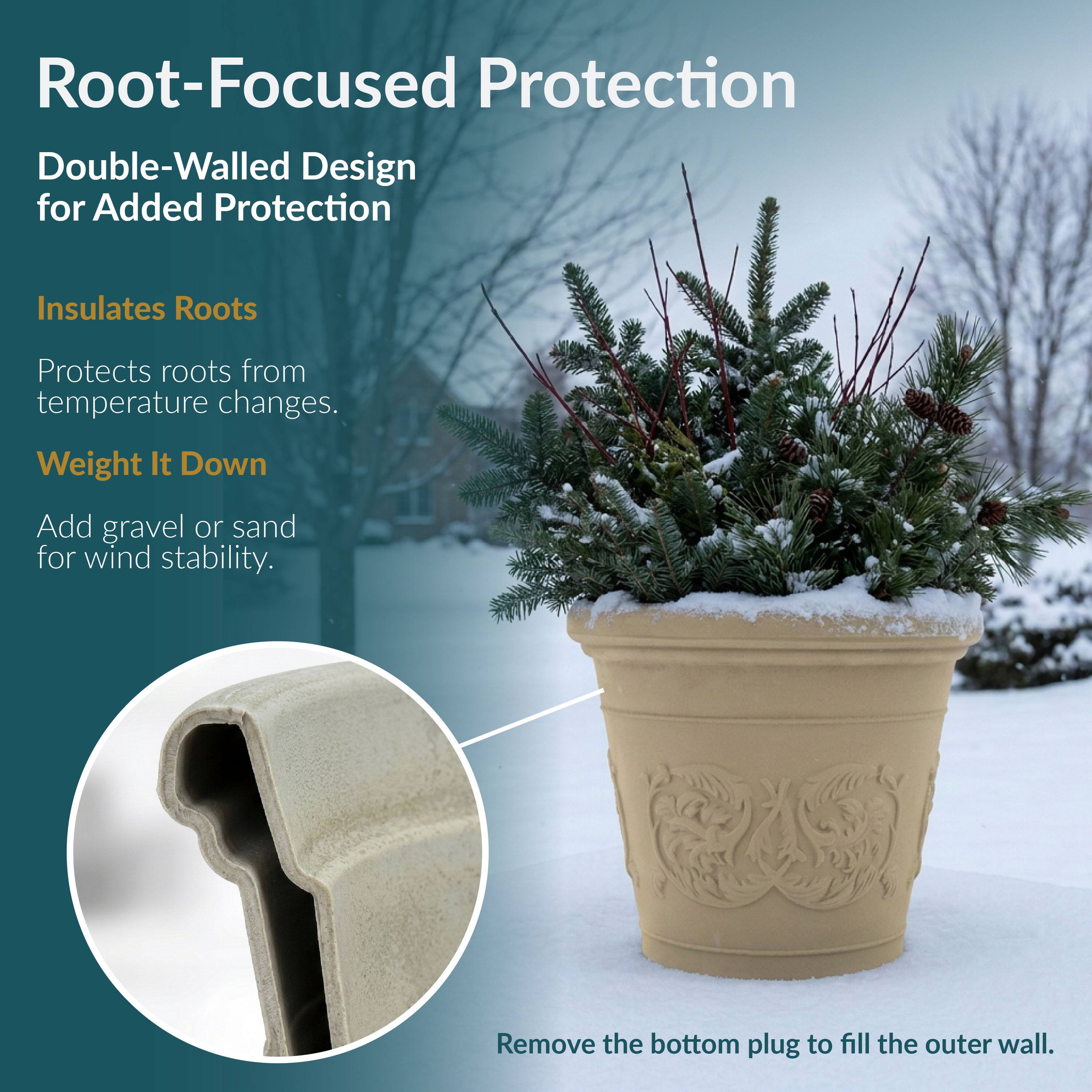 Root-Focused Protection  
Double-Walled Design for Added Protection  
Insulates Roots  
Protects roots from temperature changes.  
Weight It Down  
Add gravel or sand for wind stability.  
Remove the bottom plug to fill the outer wall.