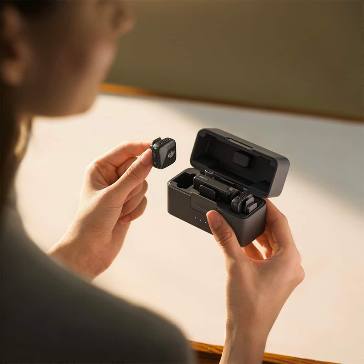 DJI Mic Mini 2.4GHz 2P Clip On Digital Wireless Mic System w