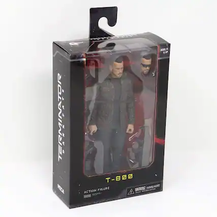 TERMINATOR DARK FATE
T-800
ACTION FIGURE
AGES 17 & UP
WARNING: CHOKING HAZARD - Small parts. Not for children under 3 years.