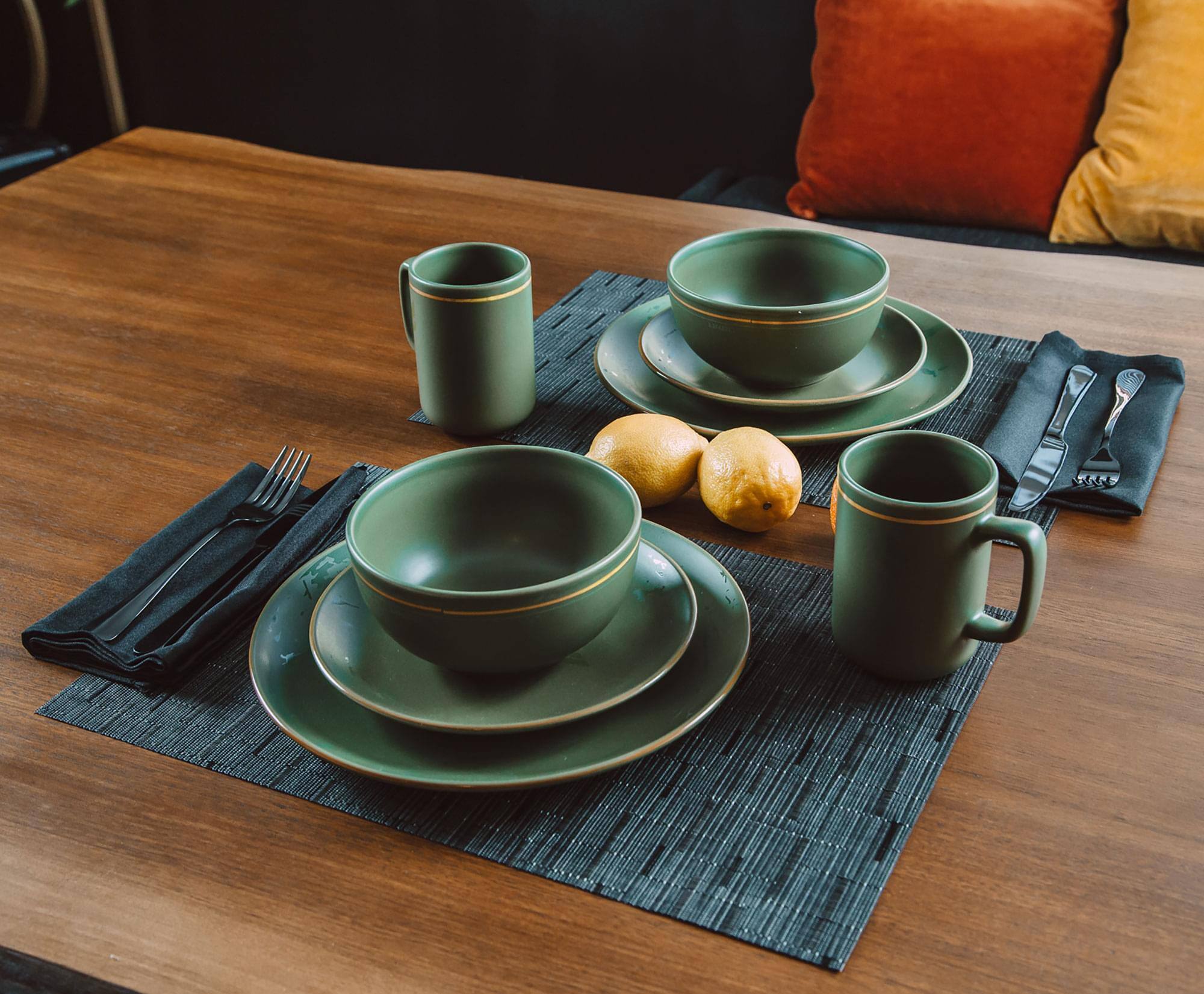 Alt View 4. Ukonic - HALO Master Chief 117 Stoneware 8-Piece Dinnerware Set | Plates, Bowls, Mugs - Green.