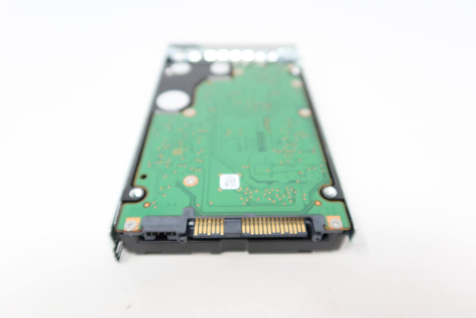 Left. Dell - PGHJG ST300MM0006 300GB 10K RPM 6G 2.5" SAS HDD R740XD R750XS R760 R240.