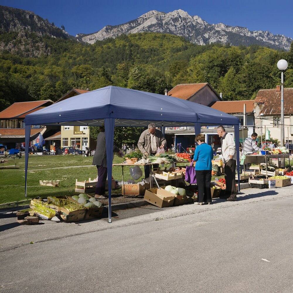 The text on the image reads:

"BLUBERK"