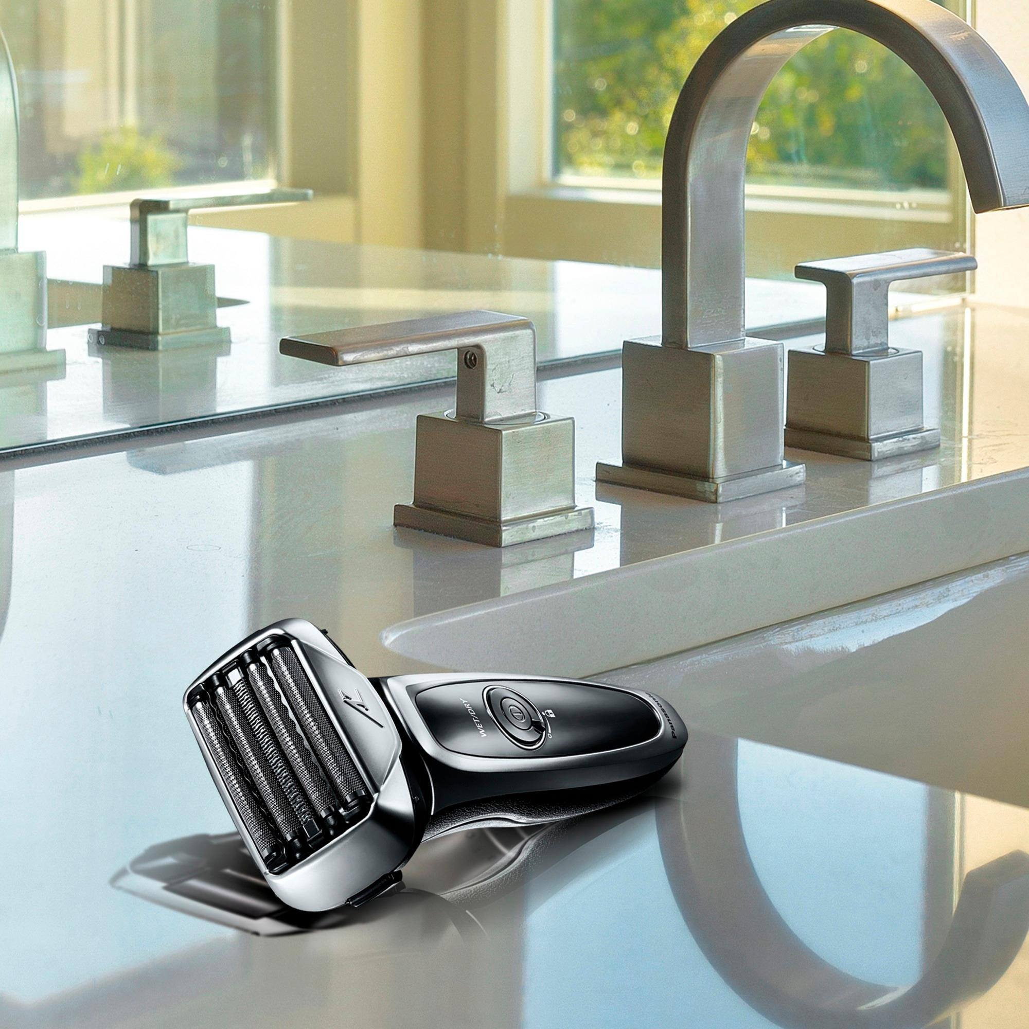 Alt View 15. Panasonic - Arc5 Wet/Dry Electric Shaver - Silver.