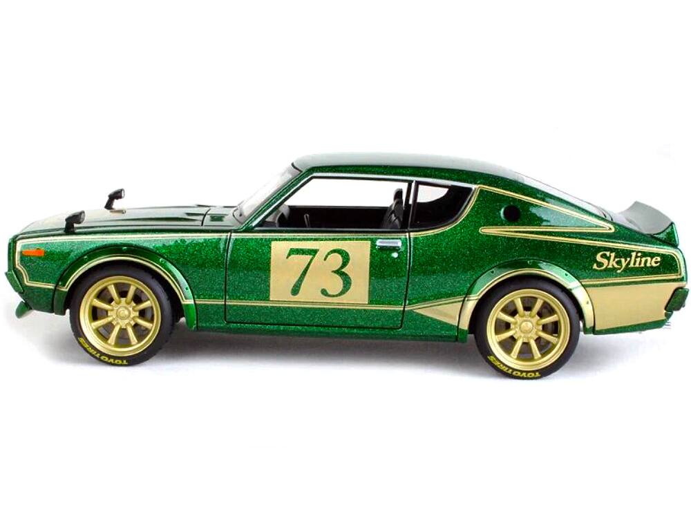 mML OOL 73 TIRES TOYO Skyline