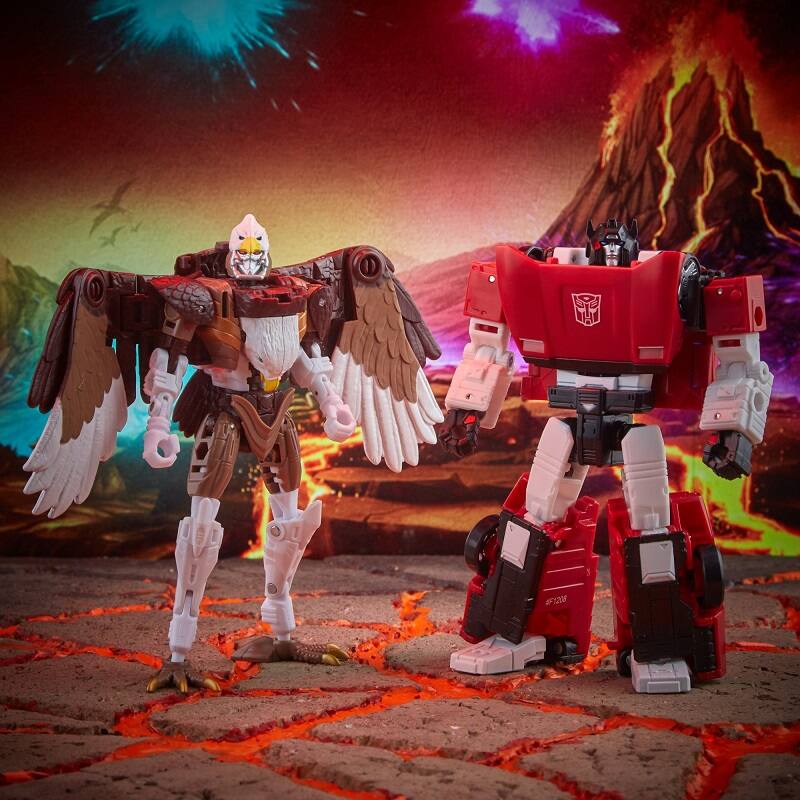 Alt View 6. Transformers - WFC-K42 Sideswipe and Maximal Skywarp Deluxe Class | Transformers Generations War for Cybertron Kingdom Chapter.