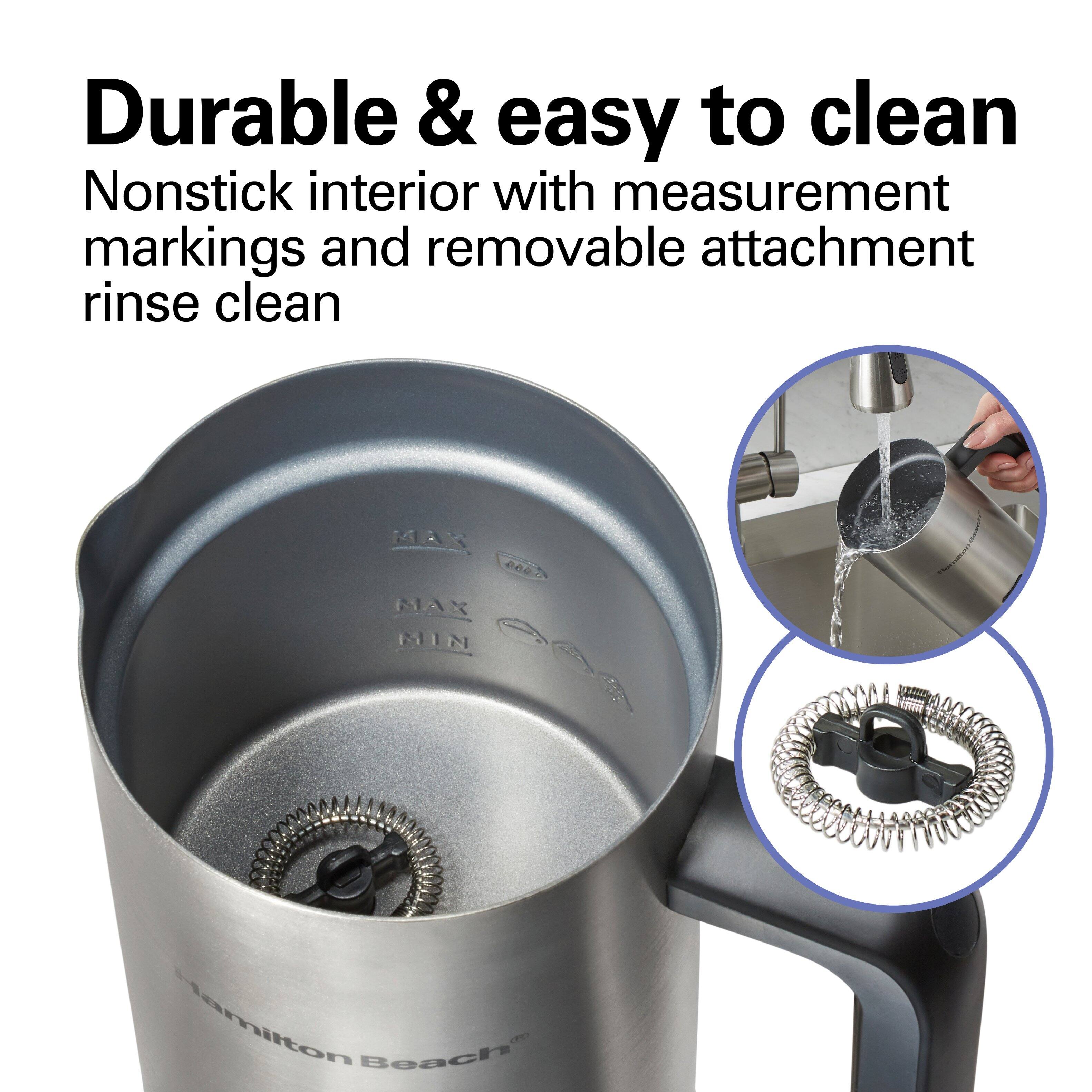 Durable & easy to clean  
Nonstick interior with measurement markings and removable attachment rinse clean  
MAX +066 MAX MIN  
Hamilton Beach (2)
