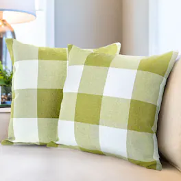 Zulay Kitchen - Zulay Home Pack of 2 Buffalo Plaid Throw Pillow Covers 20 x 20 Inches - Green White
