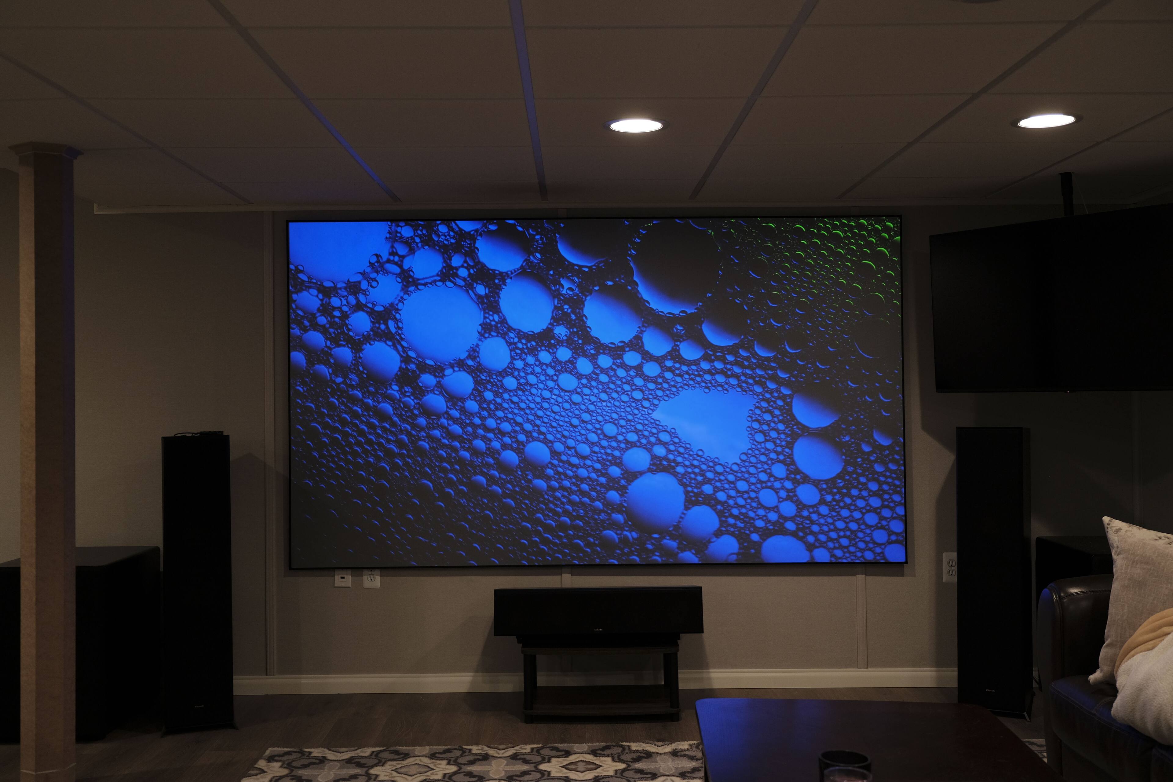 Alt View 6. Elite Screens - AR135DHD5 - Silver/Gray.