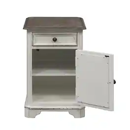 Liberty Furniture Industries - Magnolia Manor Chair Side Table in Antique - White
