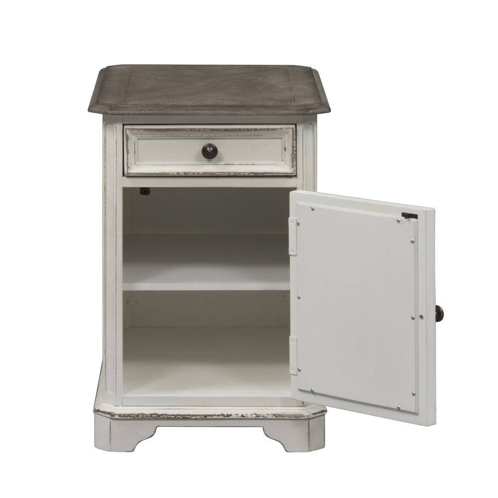 Front. Liberty Furniture Industries - Magnolia Manor Chair Side Table in Antique White - White.