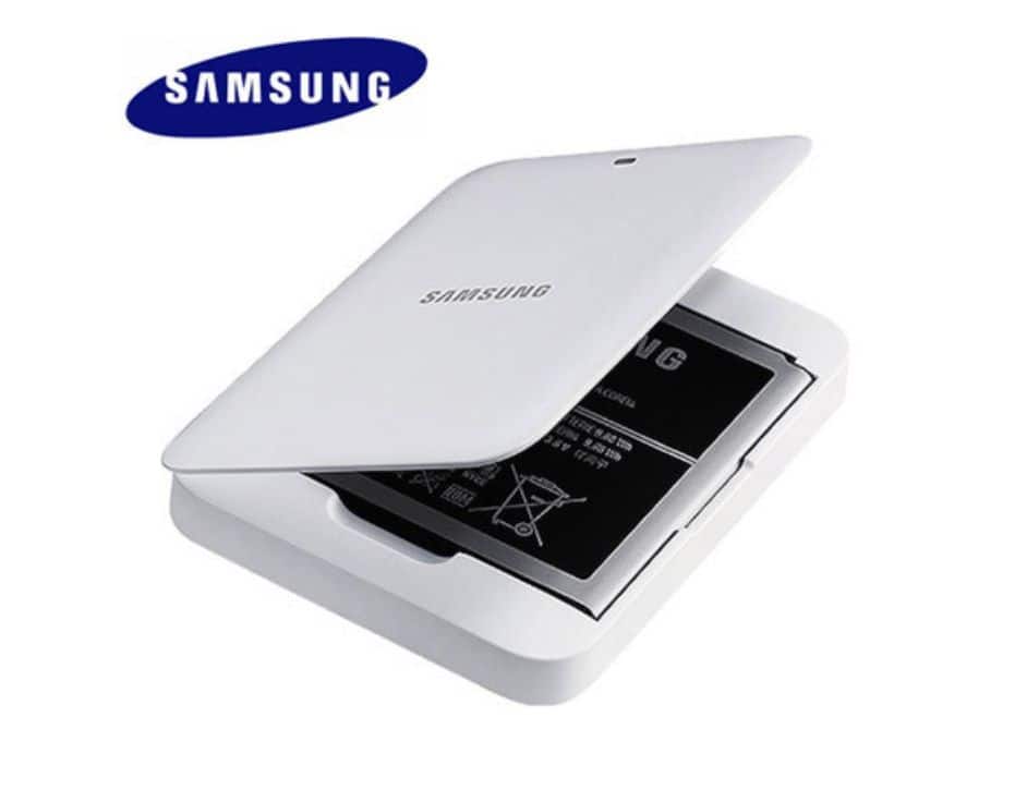 Samsung - Galaxy S4 Zoom Extra Battery Kit I Color: White - White