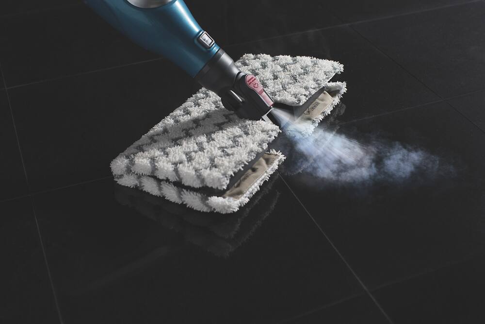 Alt View 13. Shark - Genius Steam Pocket Mop System - Green/Silver.