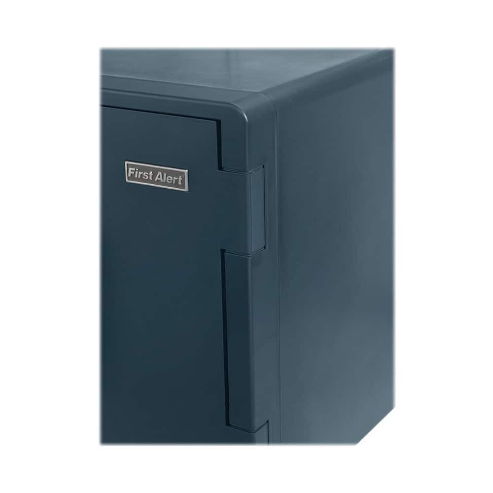 Best Buy First Alert 1.3 Cu. Ft. Fire and WaterResistant Safe with