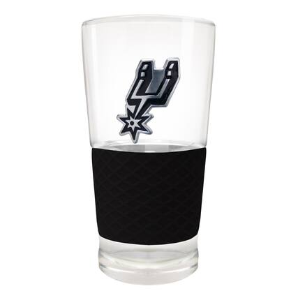 Front. Great American Products - San Antonio Spurs 22oz. Pilsner Glass with Silicone Grip - Black.