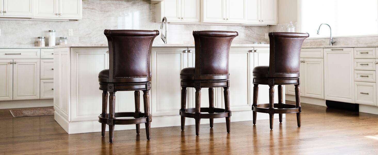 Alt View 3. Maven Lane - 31" Pullman Bar Stool In Dark Walnut Finish With Vegan Leather - Dark Walnut.