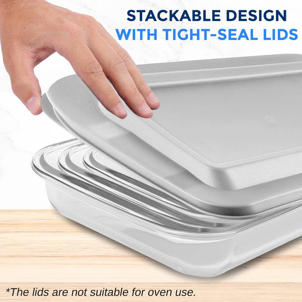 STACKABLE DESIGN WITH TIGHT-SEAL LIDS  
*The lids are not suitable for oven use.