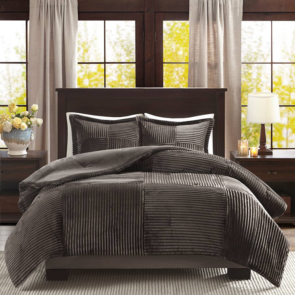Alt View 2. Gracie Mills - Gracie Mills Hendricks Plush Down Alternative Comforter Set - Grey.