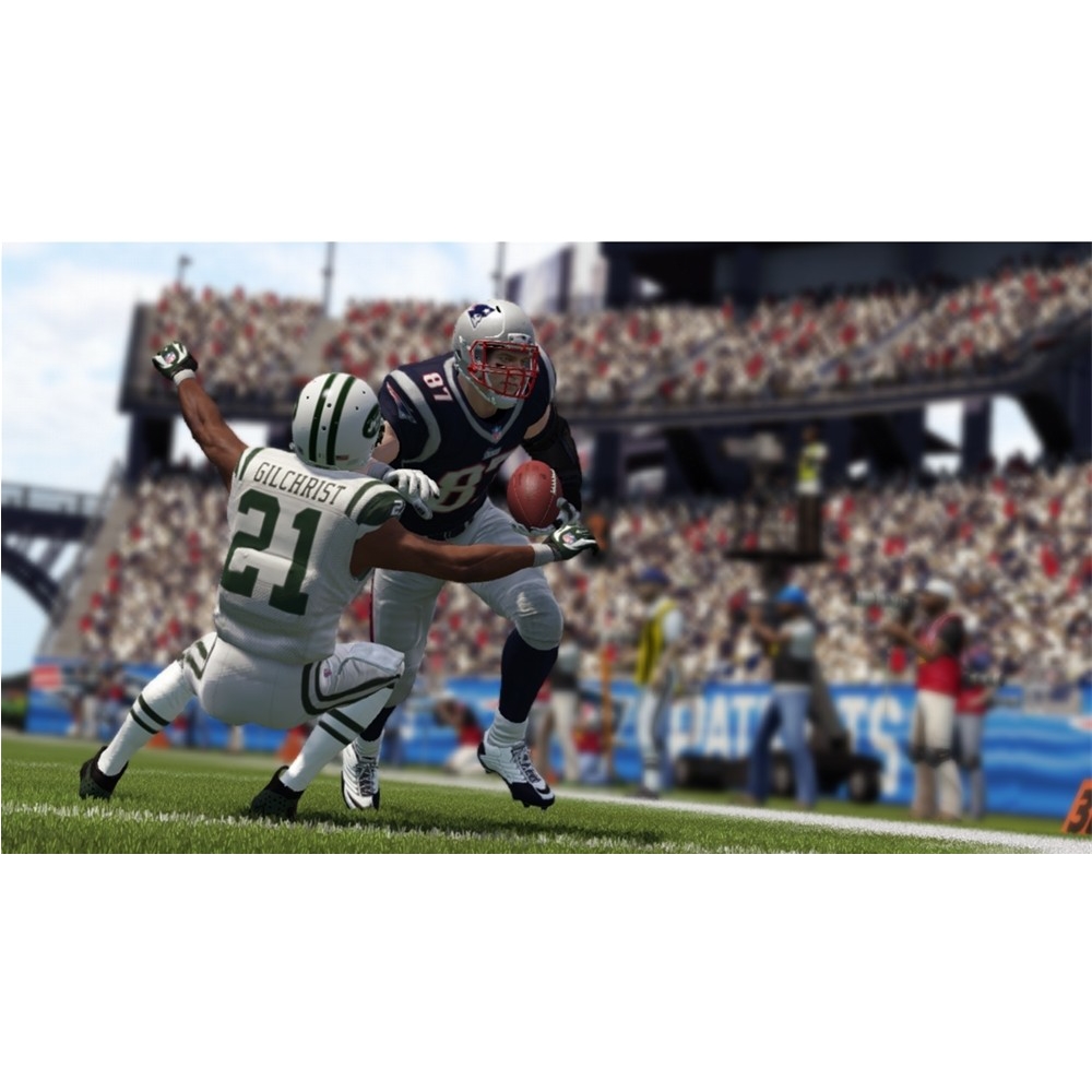 Best Buy: Madden NFL 17 PRE-OWNED Xbox One PREOWNED