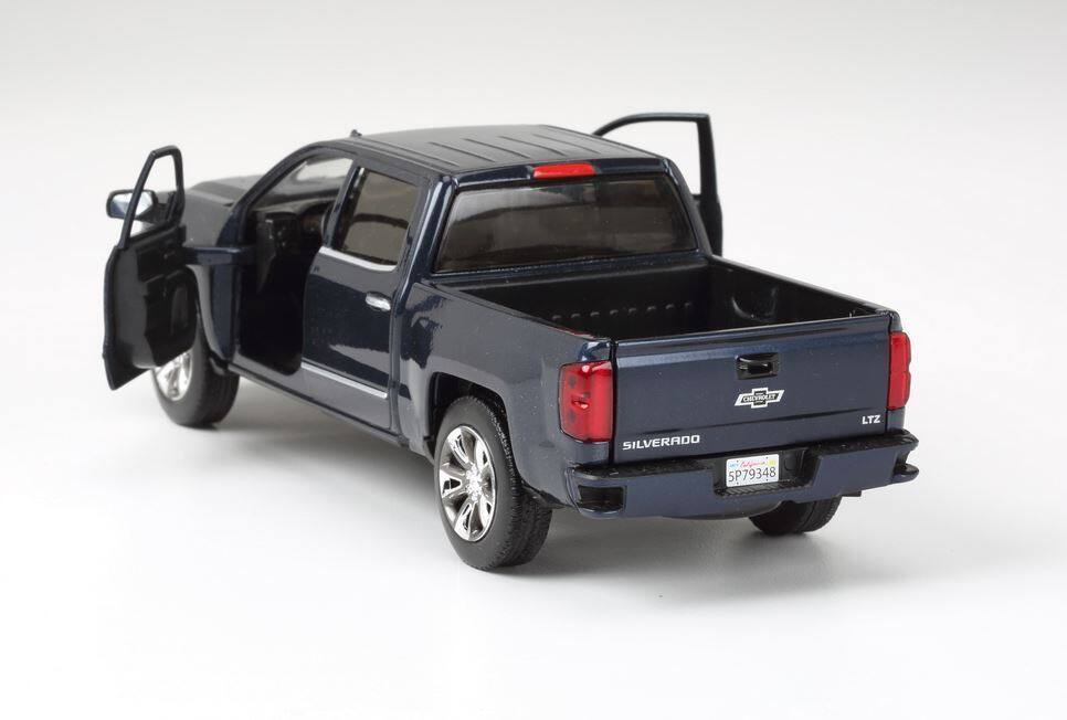 C CHEVROLET SILVERADO 5P79348 LTZ