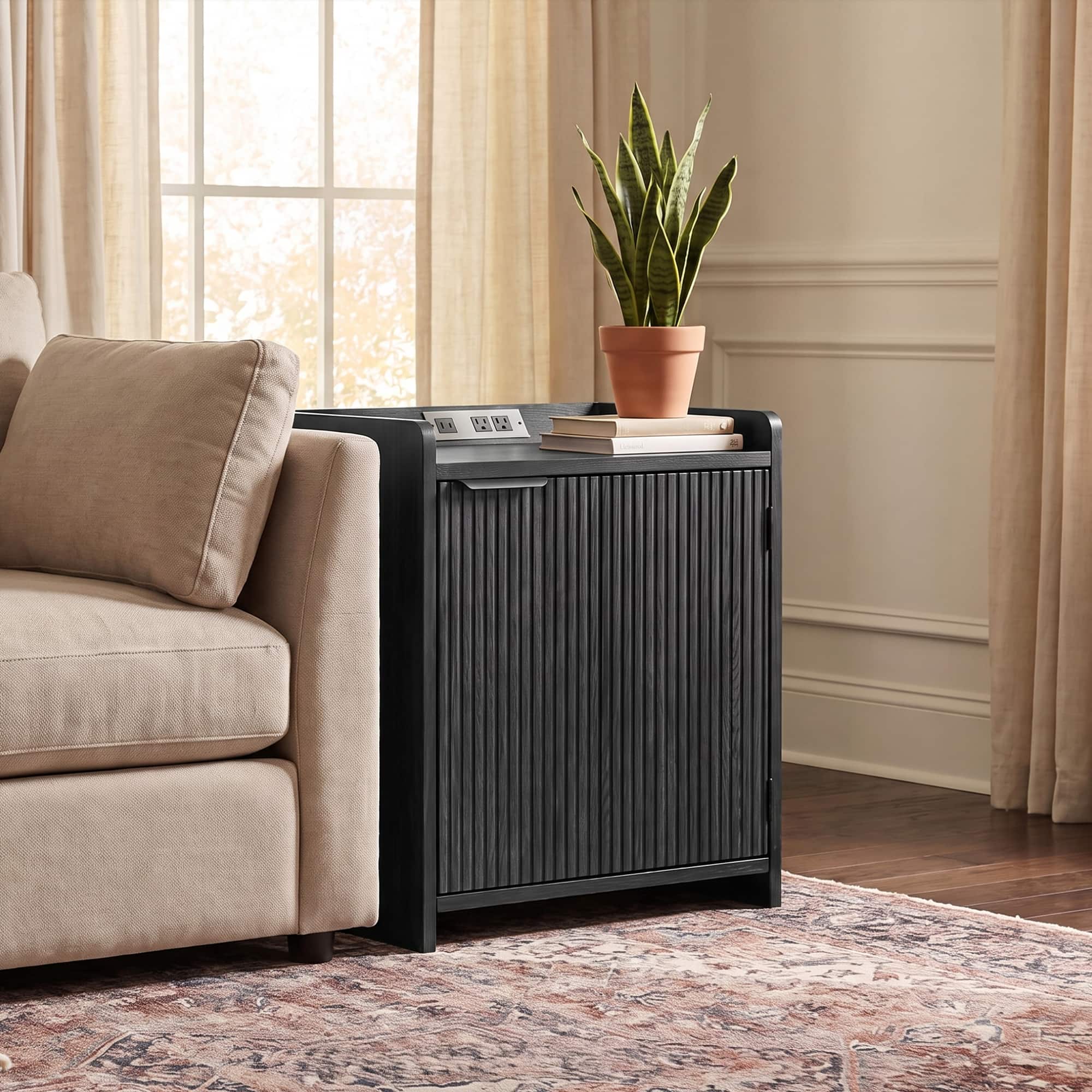 VAUXHILL & CO. - Holloway Refrigerated Endtable - Black