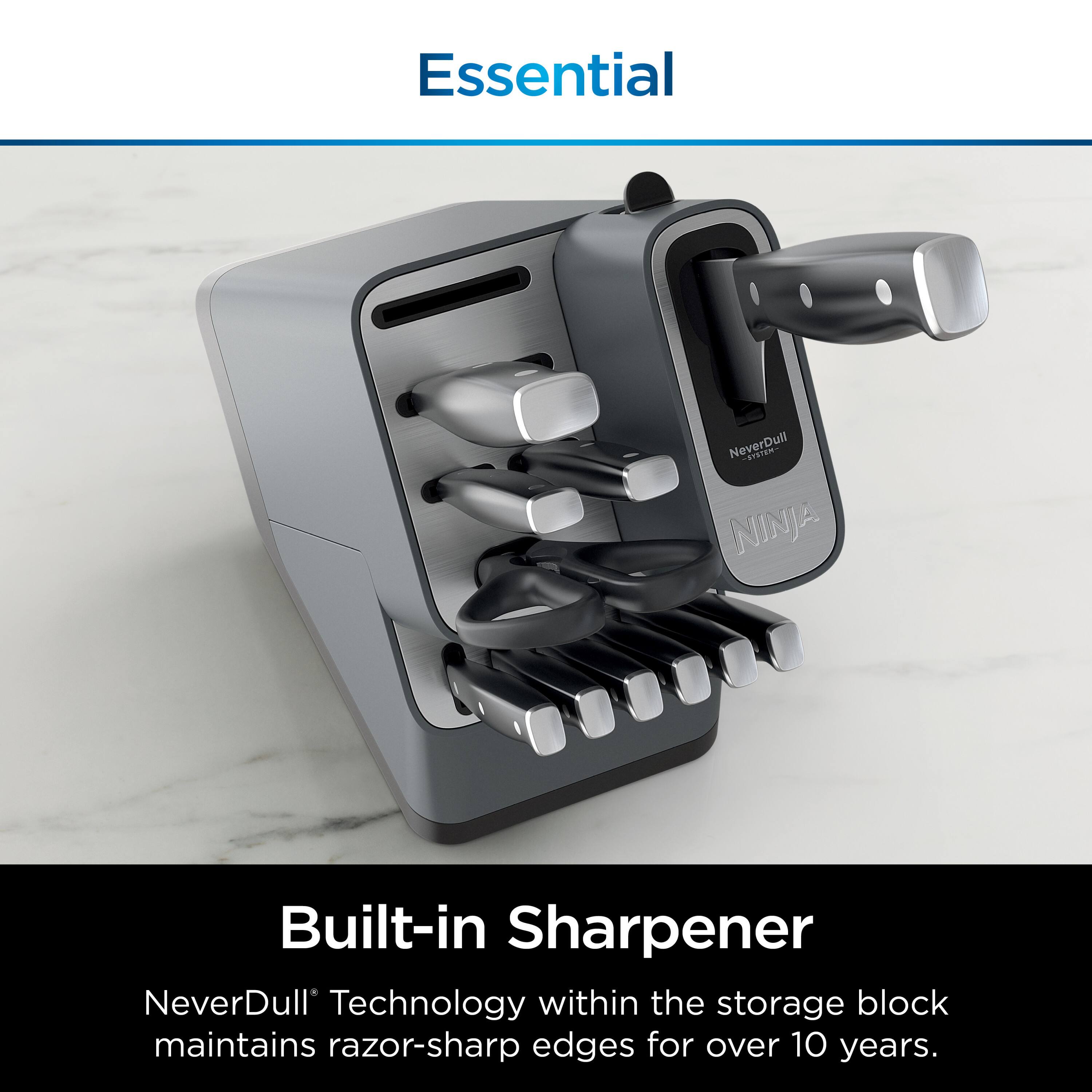 Essential

Built-in Sharpener

NeverDull® Technology within the storage block maintains razor-sharp edges for over 10 years.