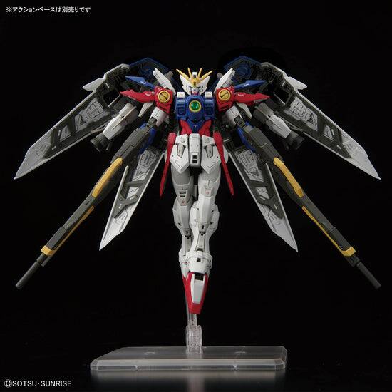 BANDAI NAMCO Entertainment Gundam RG 1/144 #43 Wing Gundam Zero