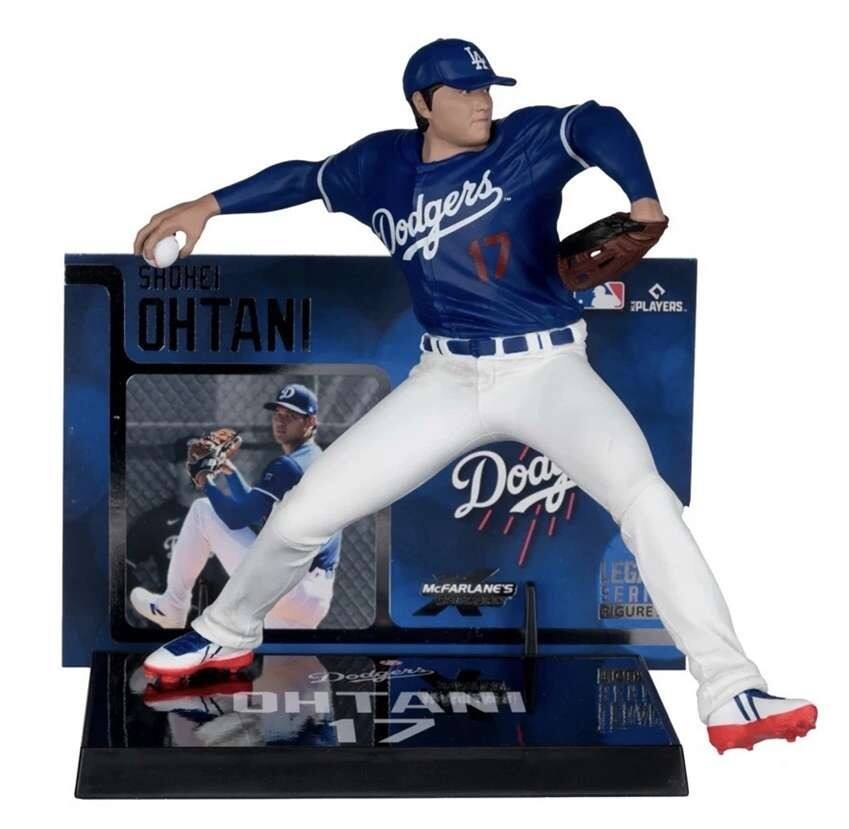 LA SHOHEI OHTANI Dodgers 17 PLAYERS. OHTANI DOA LEG SER GIGURE