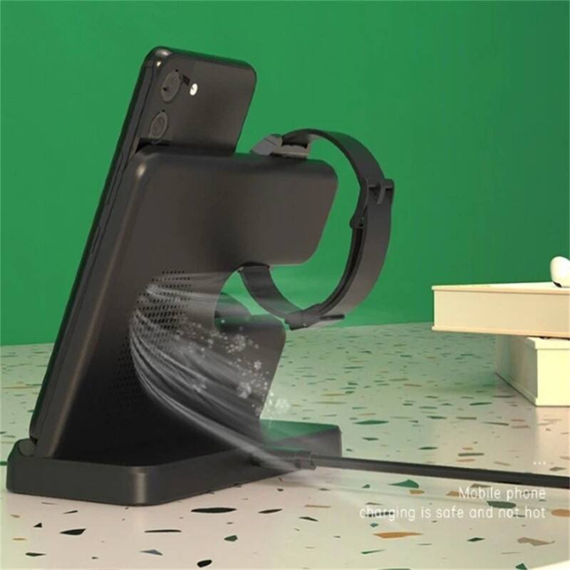 Mobile phone charging is safe and not hot.