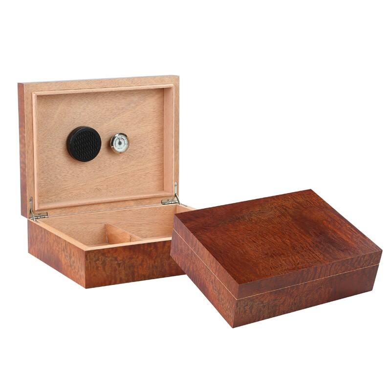 Back. Prestige - Vizcaya Makore Humidor - Makore Pommel Wood Finish.