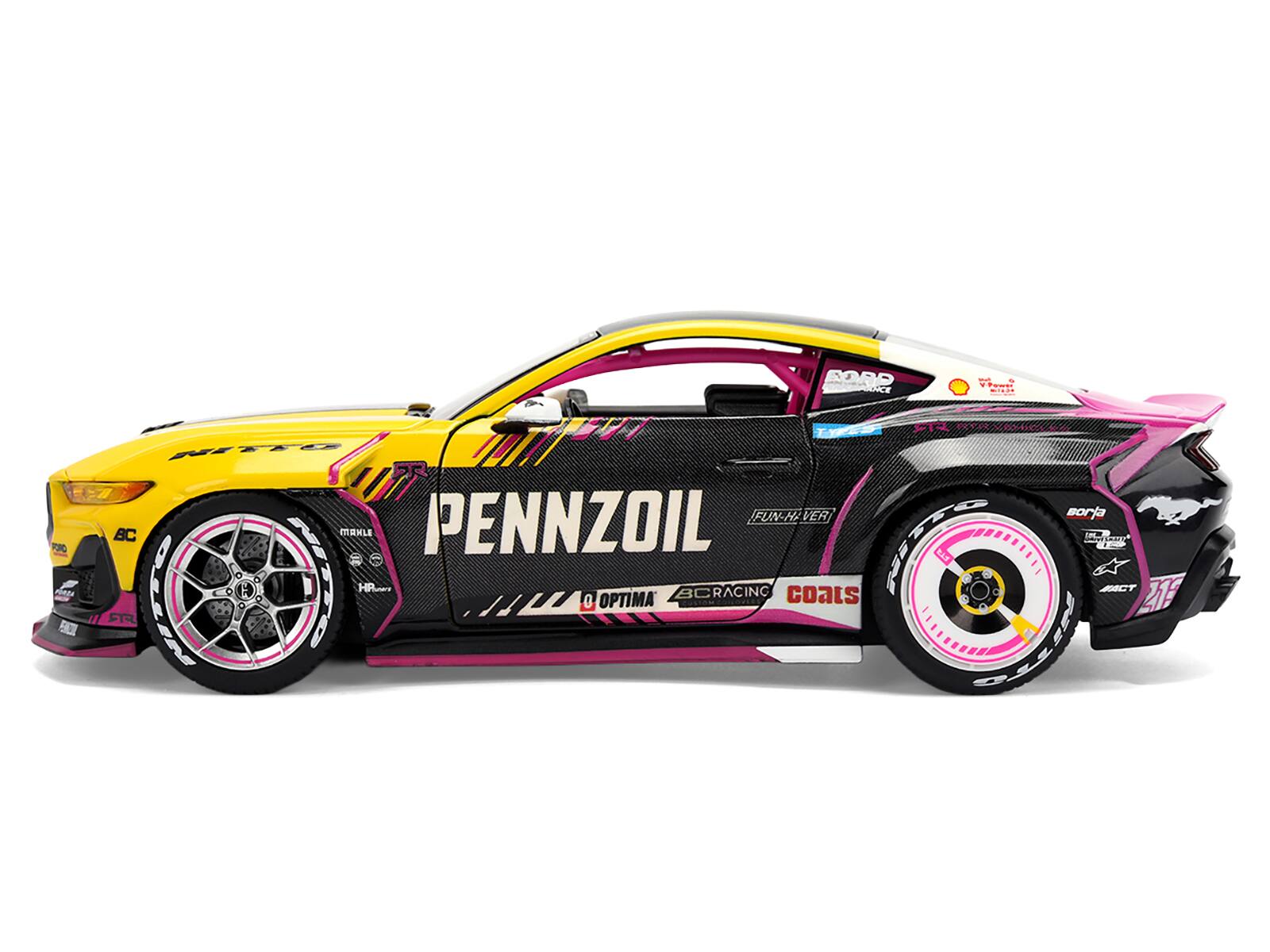 Ford Mustang RTR #213 