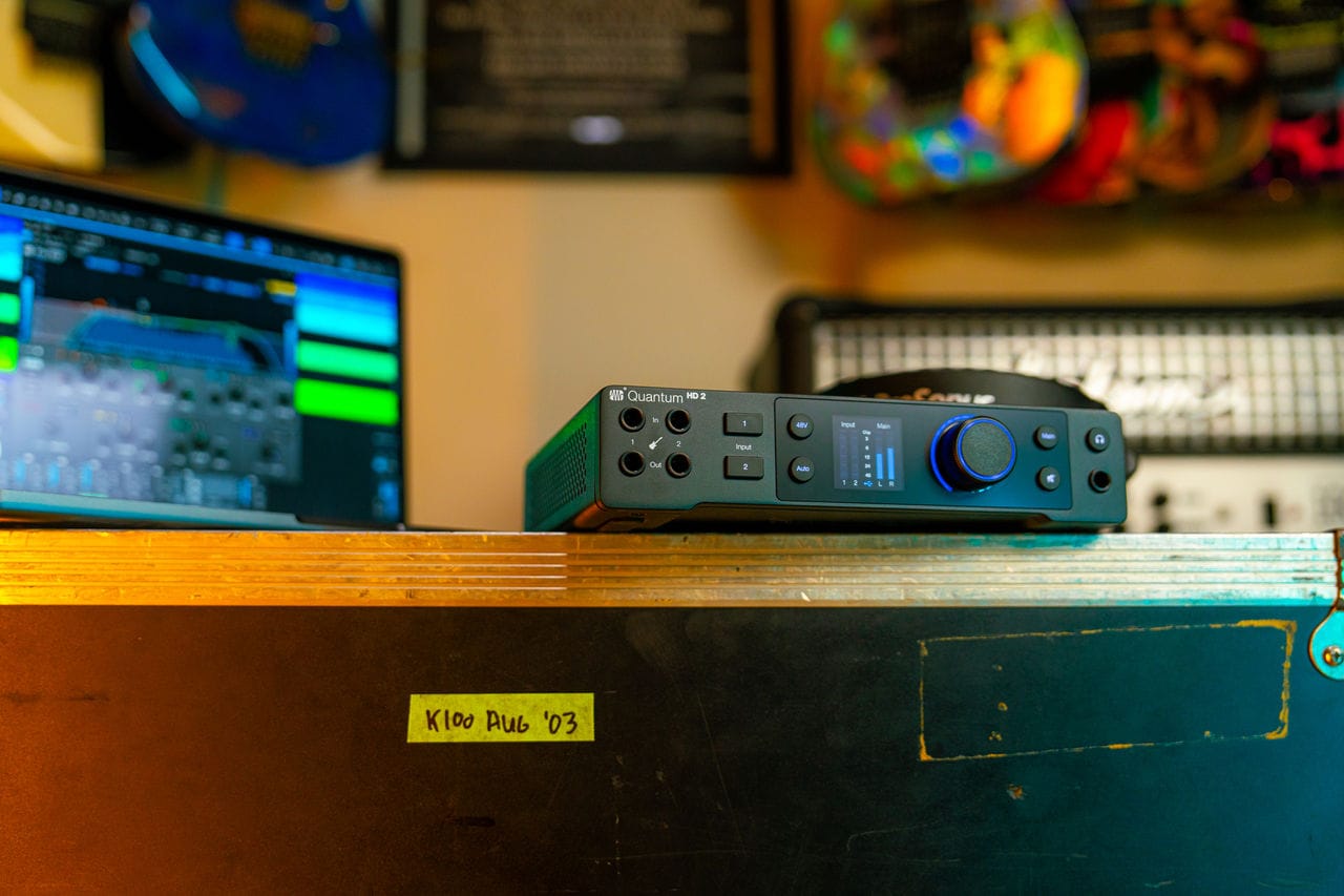 N Quantum HD 2 CAn 1 4u Pou - - Oul 2 iO 2 A + - - - 1 IOLA - . K100 AuG '03