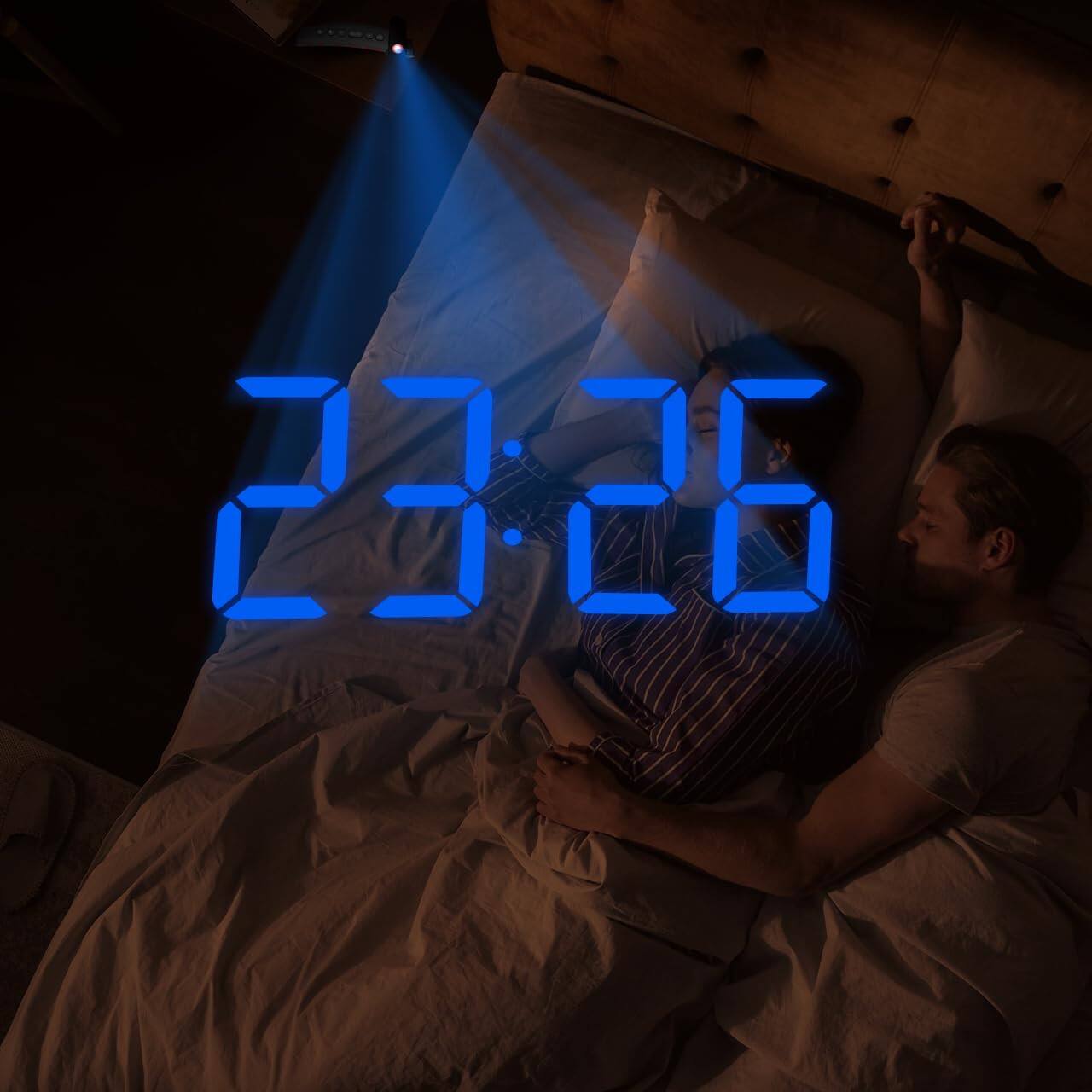 Angle. Dazzed Corner - Projection Alarm Clock with 180° Rotatable Projector, 3-Level Brightness Dimmer - Black.
