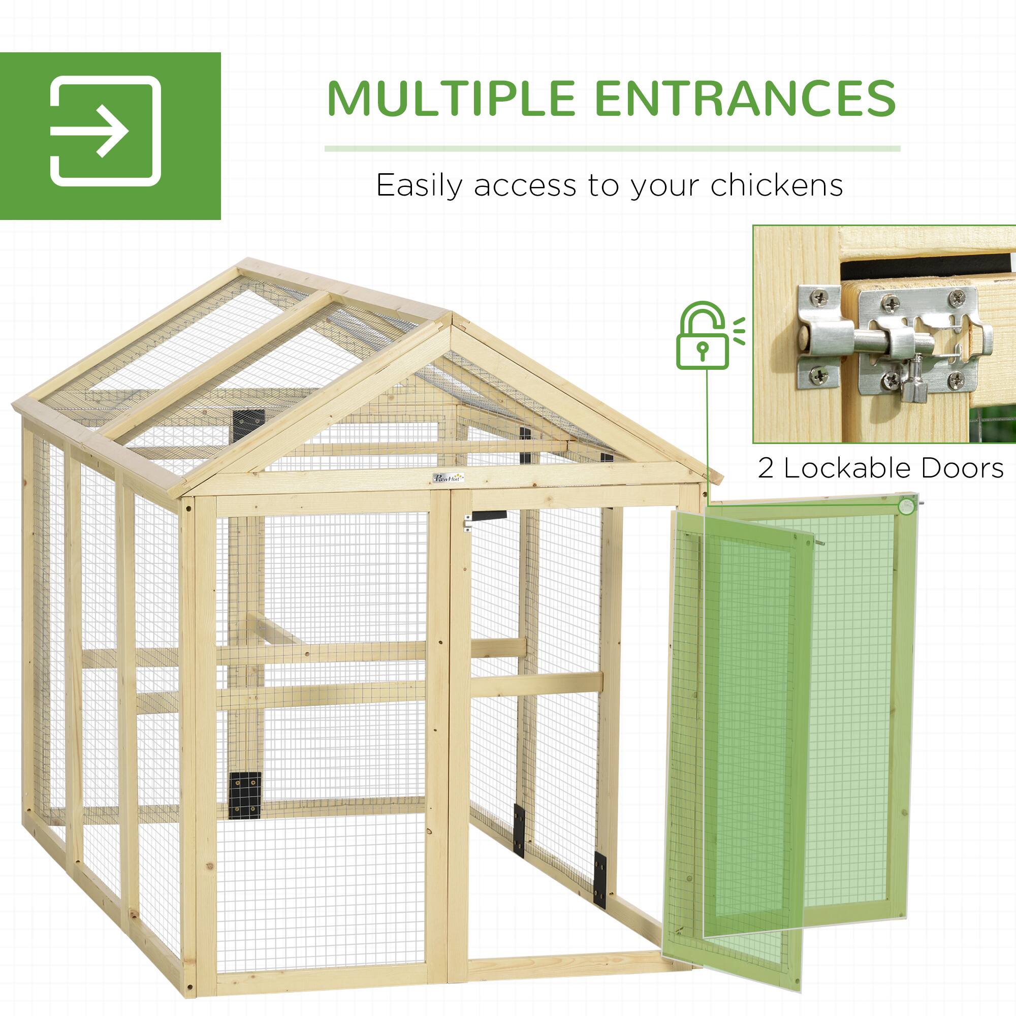 MULTIPLE ENTRANCES  
Easily access to your chickens  

2 Lockable Doors