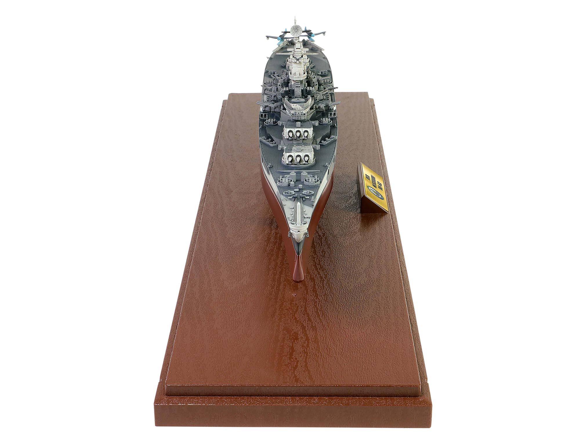Alt View 4. Forces Of Valor - USS Missouri (BB-63) Iowa-class Battleship "Battle of Okinawa" (1945) US Navy Battleship 1/700 Model by Forces of Valor.