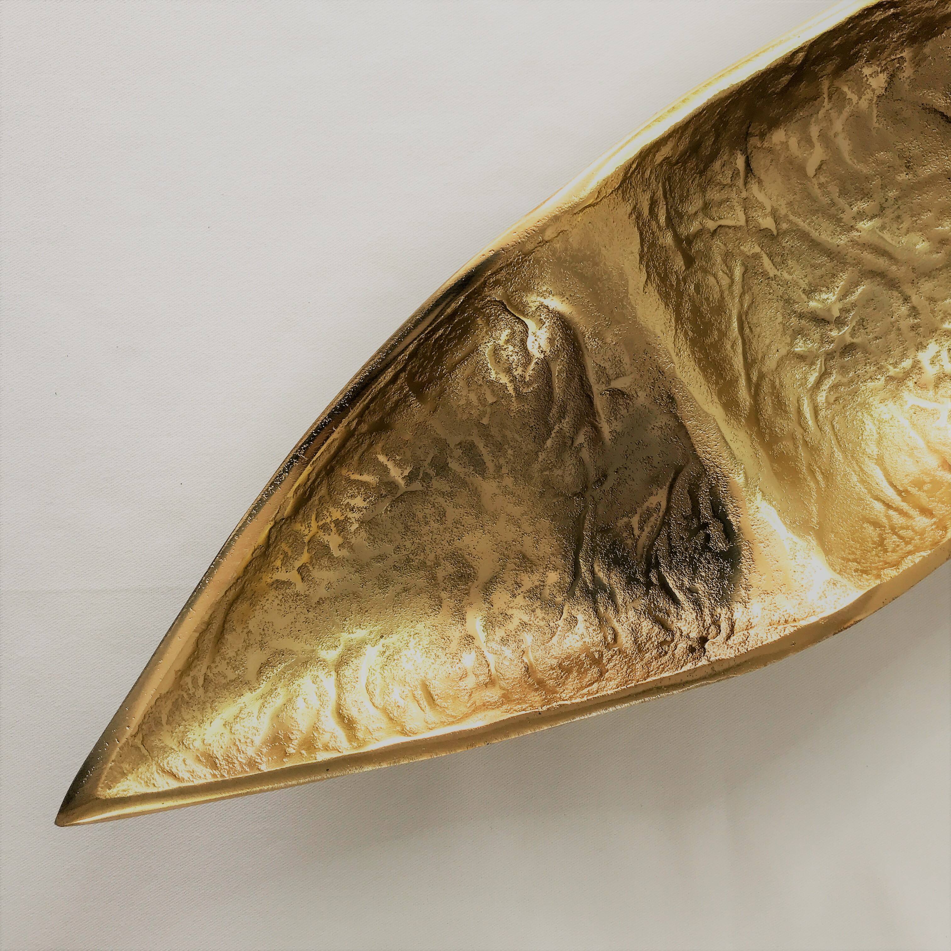 Front. Jiallo - Triple section boat shape Gold colour nuts tray - Gold.