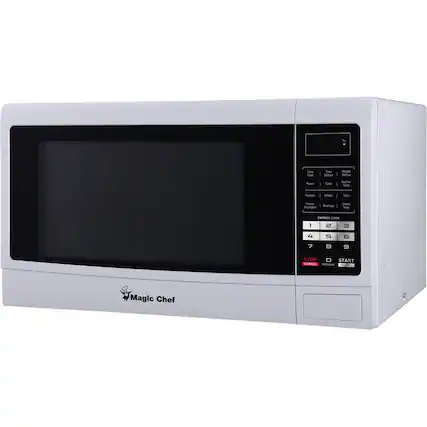 Front. Magic Chef - 1.6 Cu. Ft. Full-Size Microwave - Classic White.