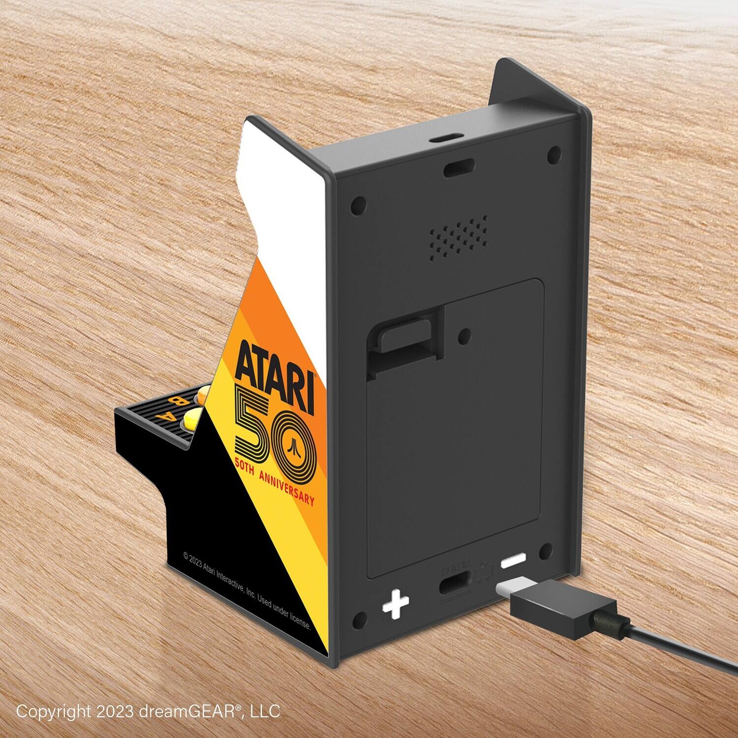 ATARI 50  
50TH ANNIVERSARY  

© 2023 Atari Interactive, Inc. Used under license  

Copyright 2023 dreamGEAR®, LLC